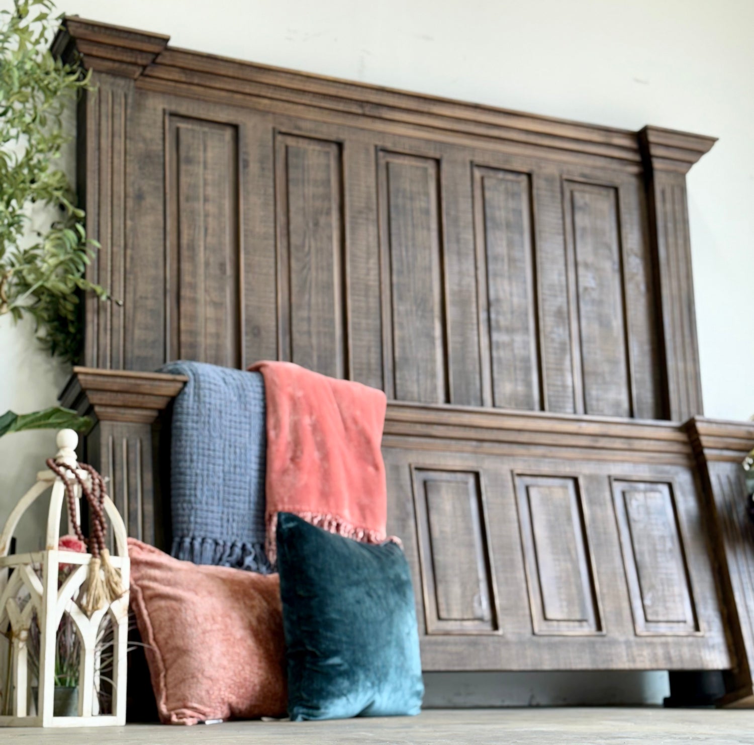 Charlotte King Paneled Bed-Honeywood™