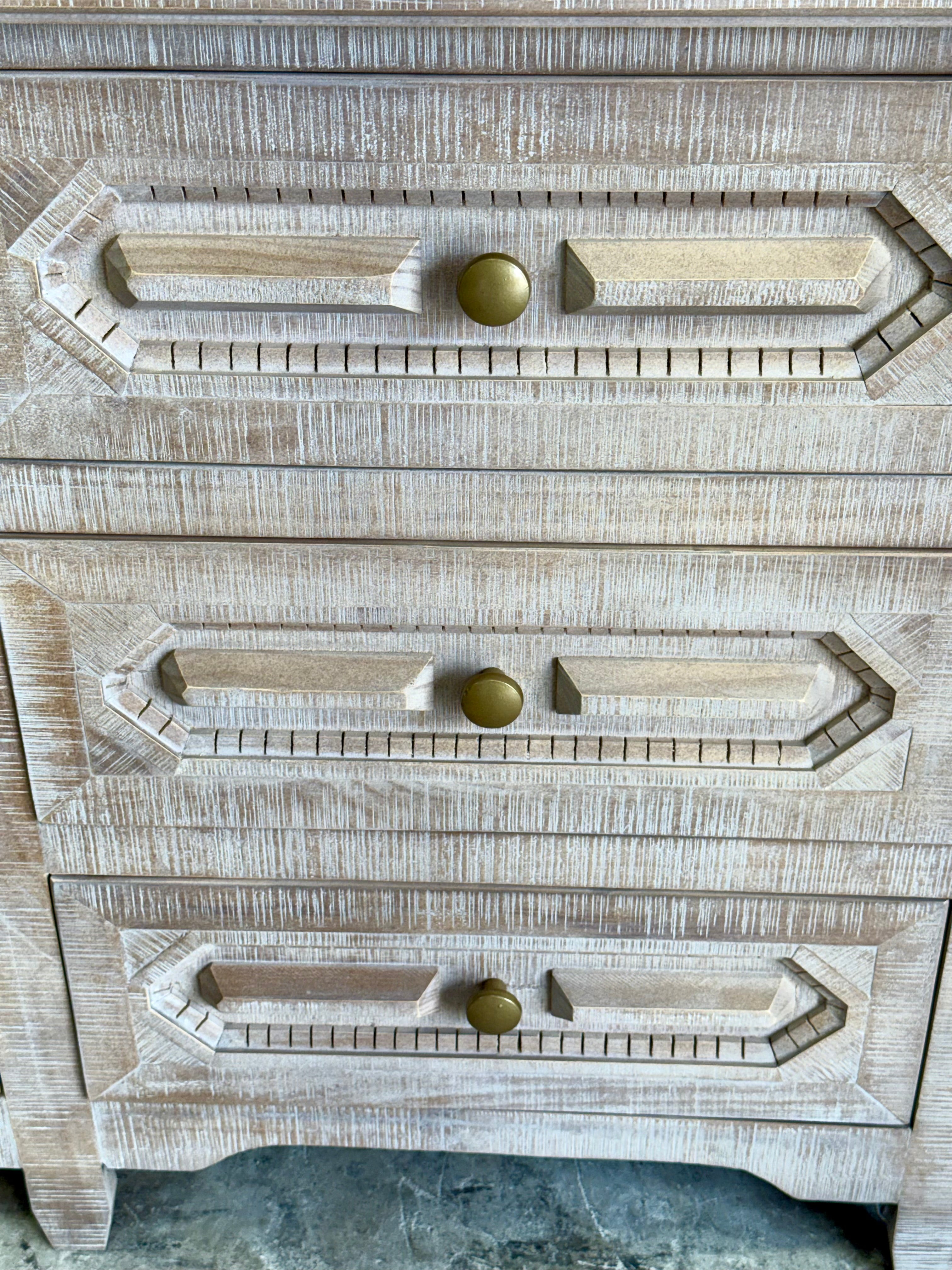 Cora Console-Soft Drift™