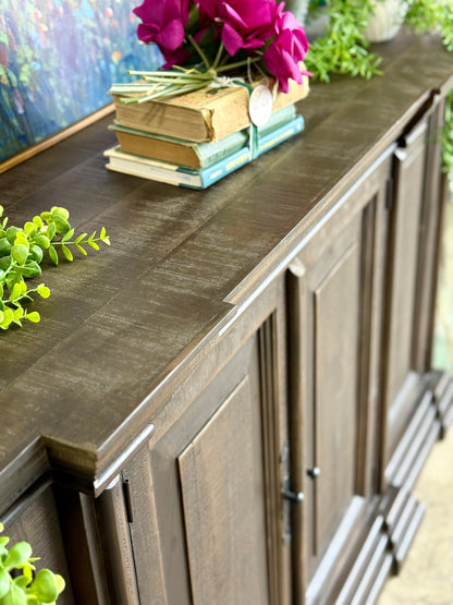 Brianna 4 Door Console-Cinderwood™
