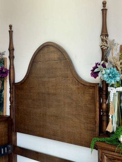 Willow Queen 4 Poster Bed-Honeywood™