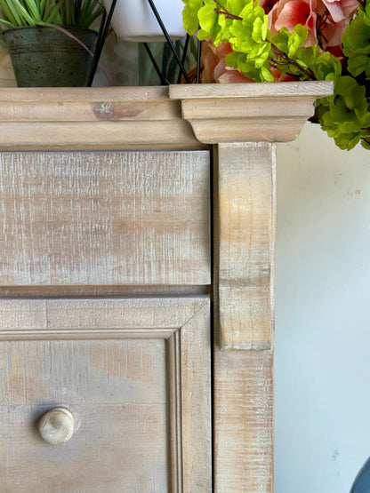 Jasmine Dresser-Soft Drift™