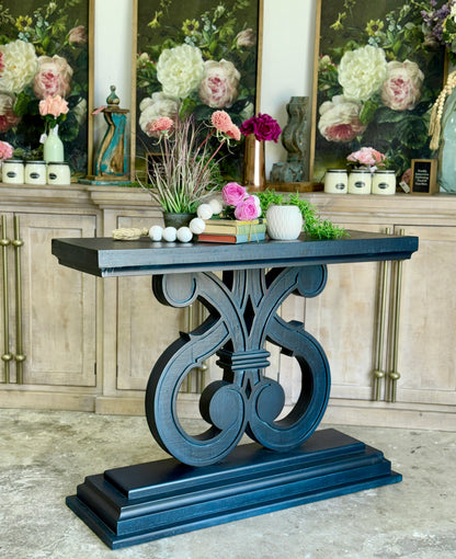 Harp Entryway-Deep Blue