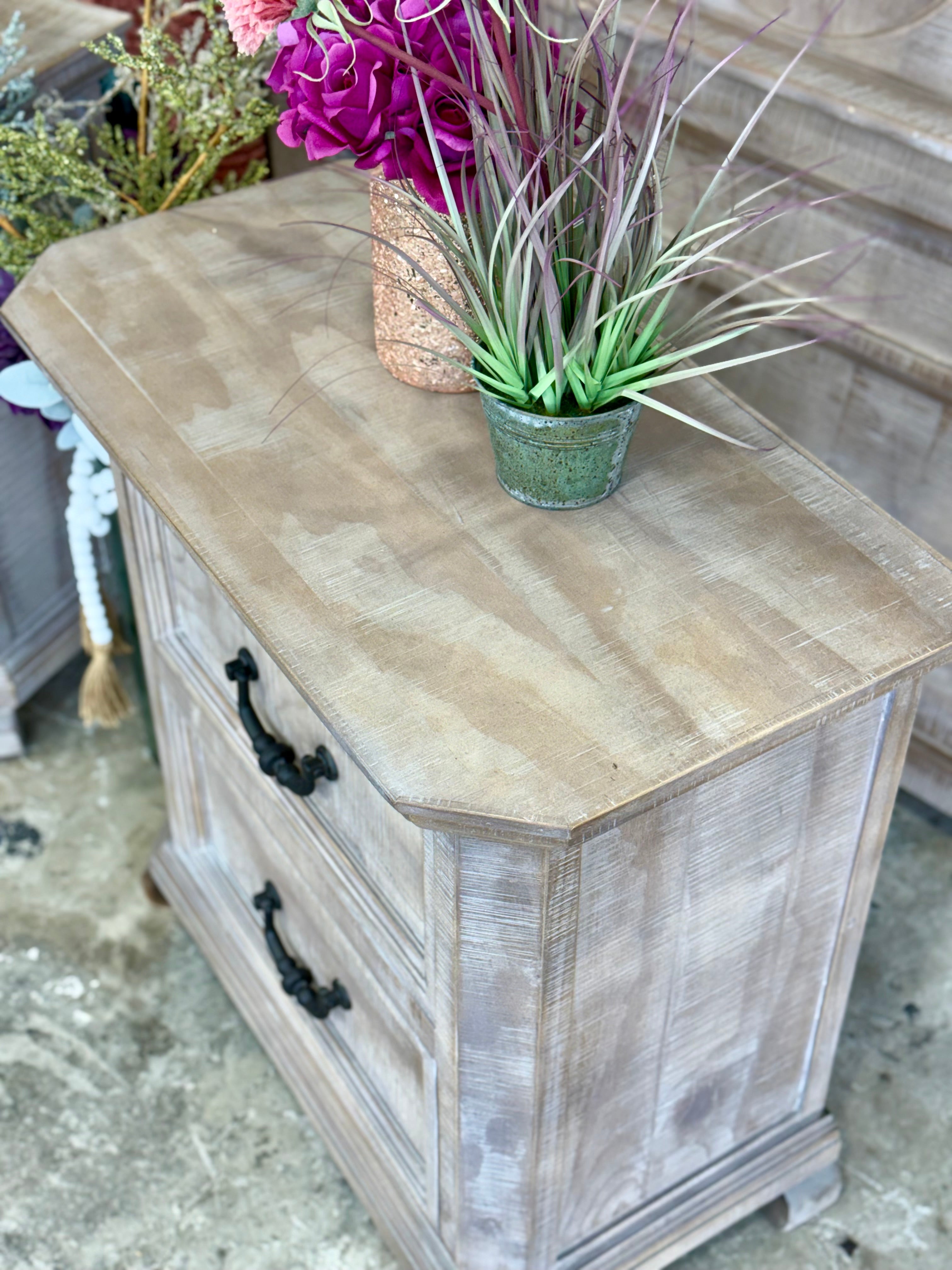 Harper Nightstand- Soft Drift™