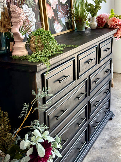 Jessica Dresser- Handrubbed Black