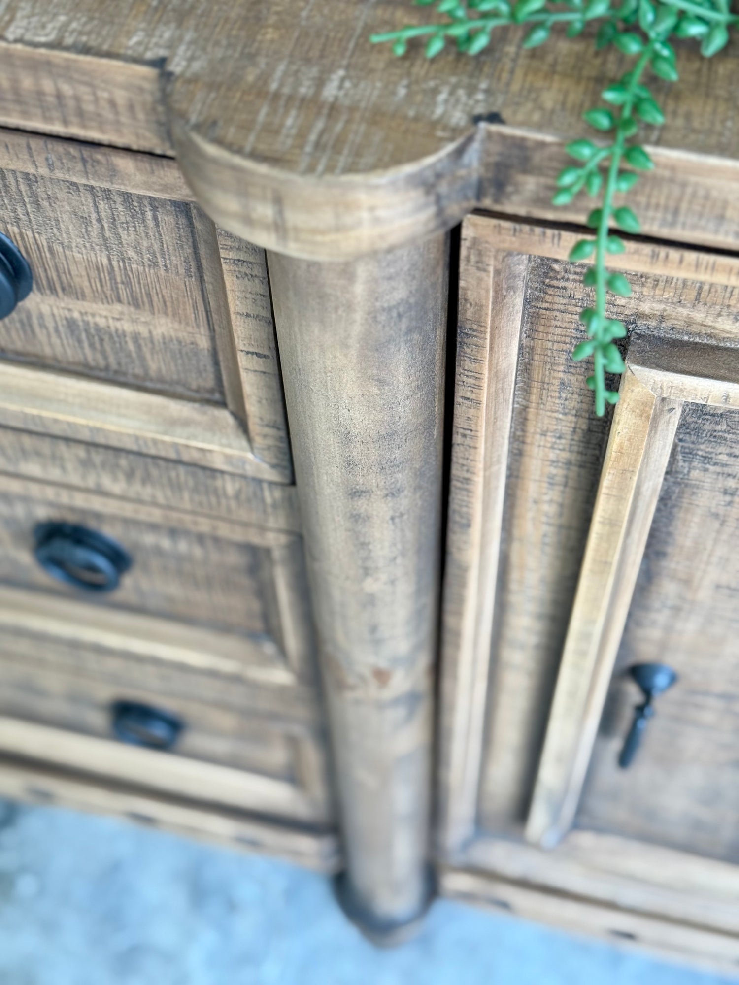 Juliette Console-Timber