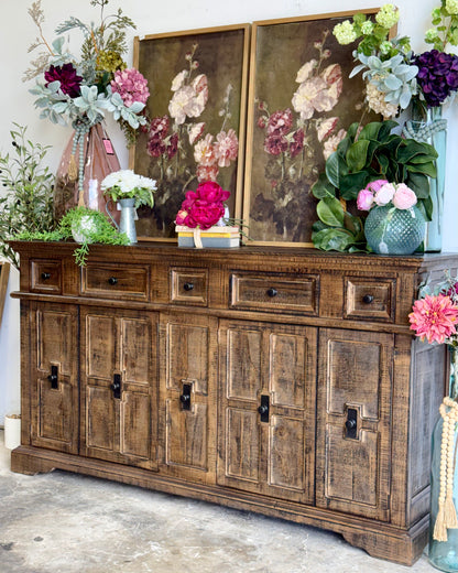 Gabriella Console-Honeywood™