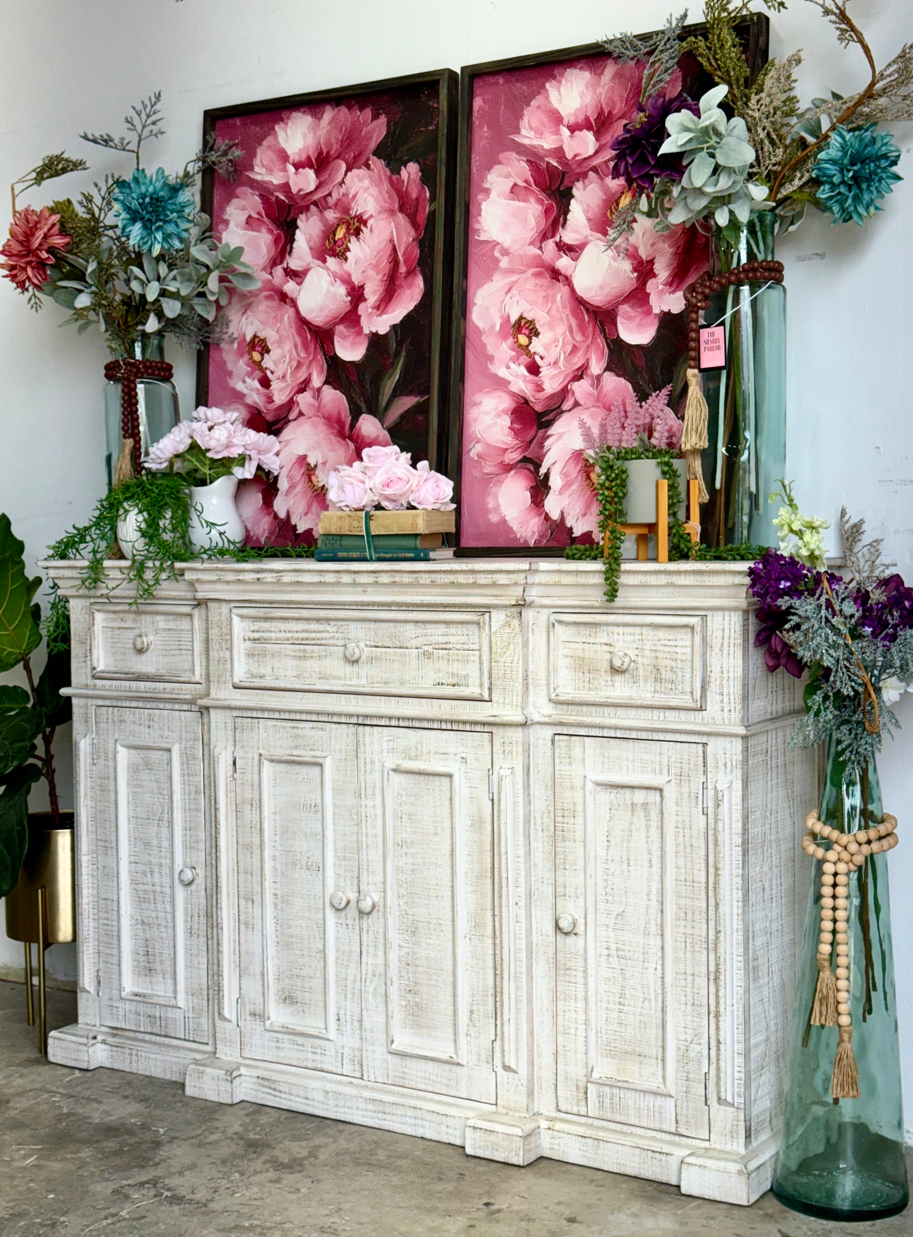 Lindsey 4-Door Console-Toasted Wheat