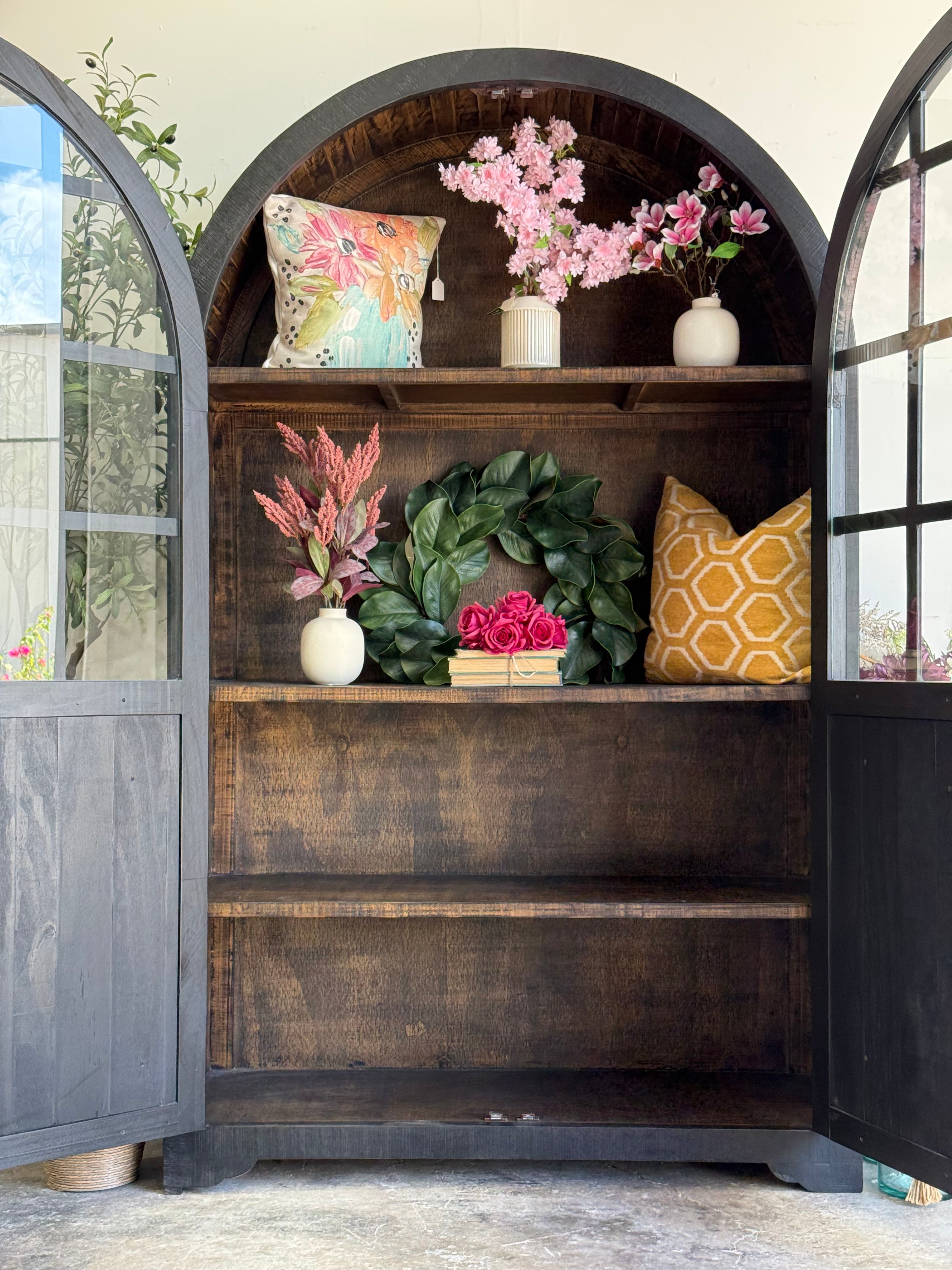 Tiffany Dome Vitrine-Black/Honeywood™