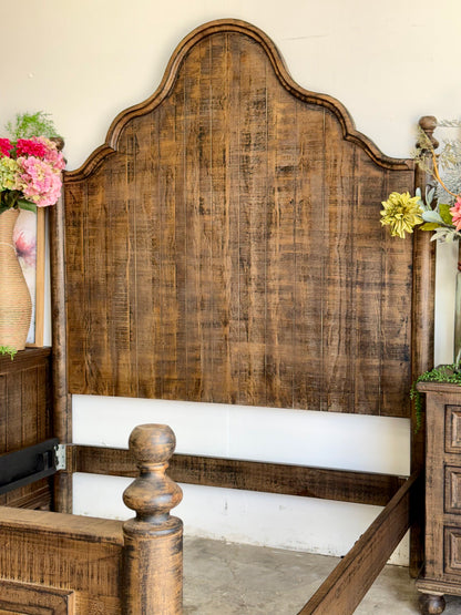 Adele Queen Bed- Honeywood