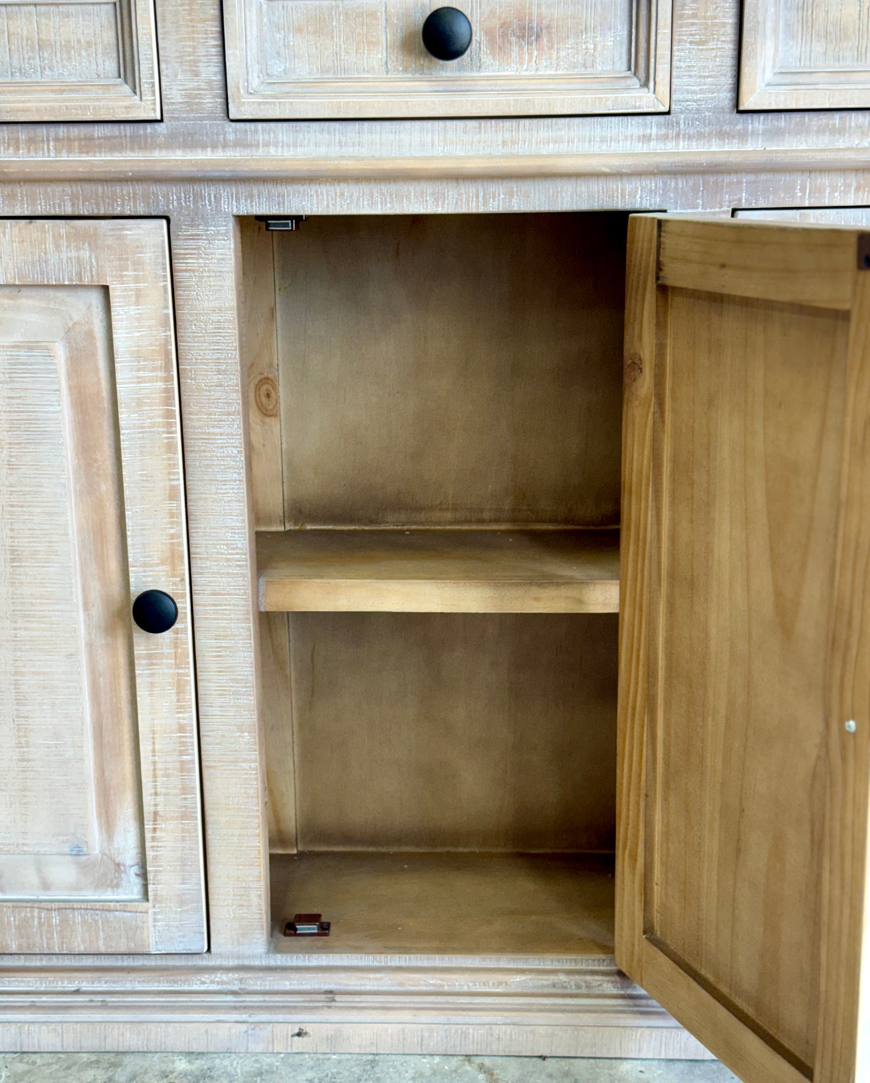Savannah Sideboard-Soft Drift/Honeywood™