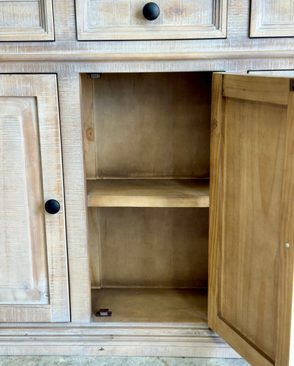 Savannah Sideboard-Soft Drift/Honeywood™
