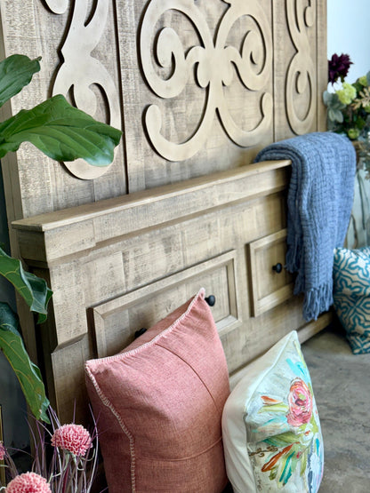 Harper Curved Queen-Cappuccino