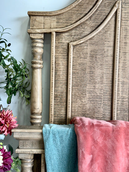 Madison Queen Bed-Sandstone