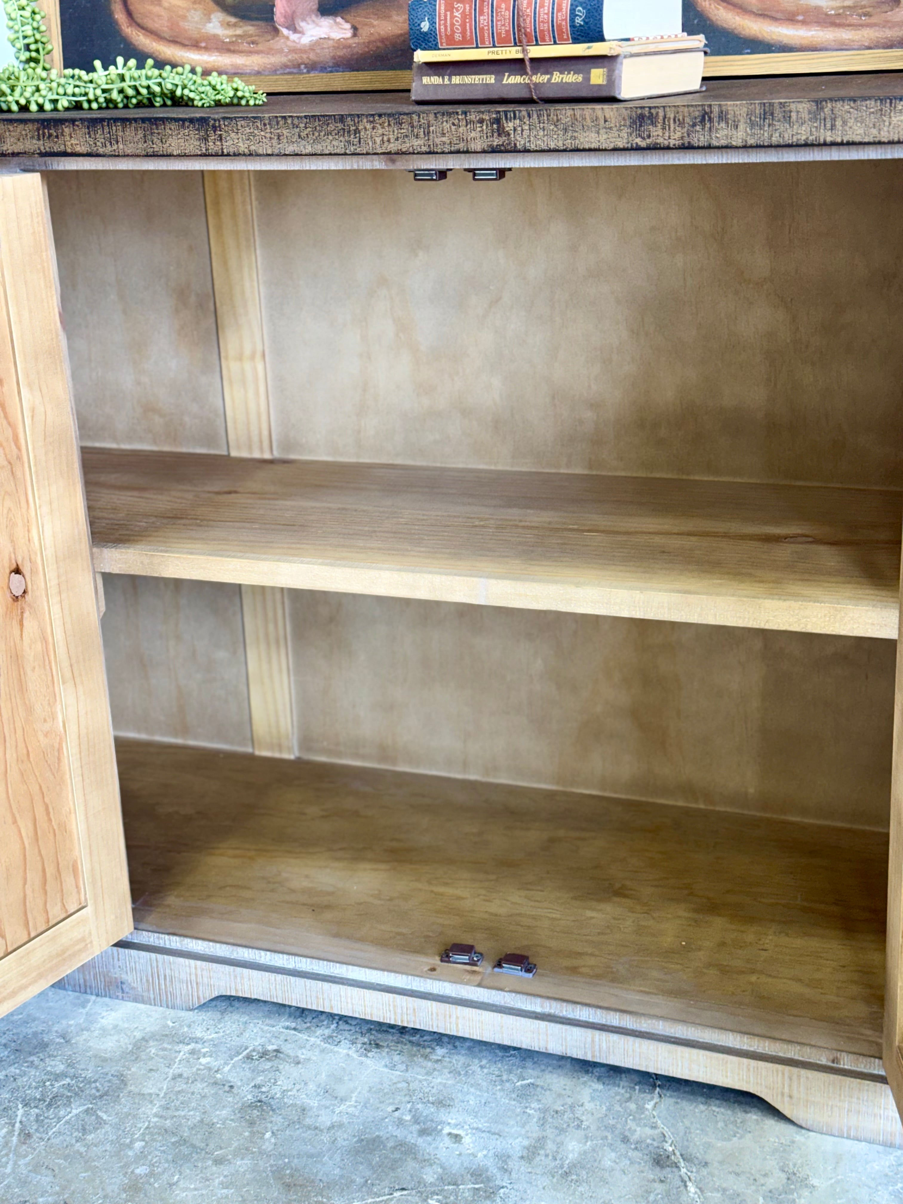Circle Door Console-Soft Drift/Honeywood™