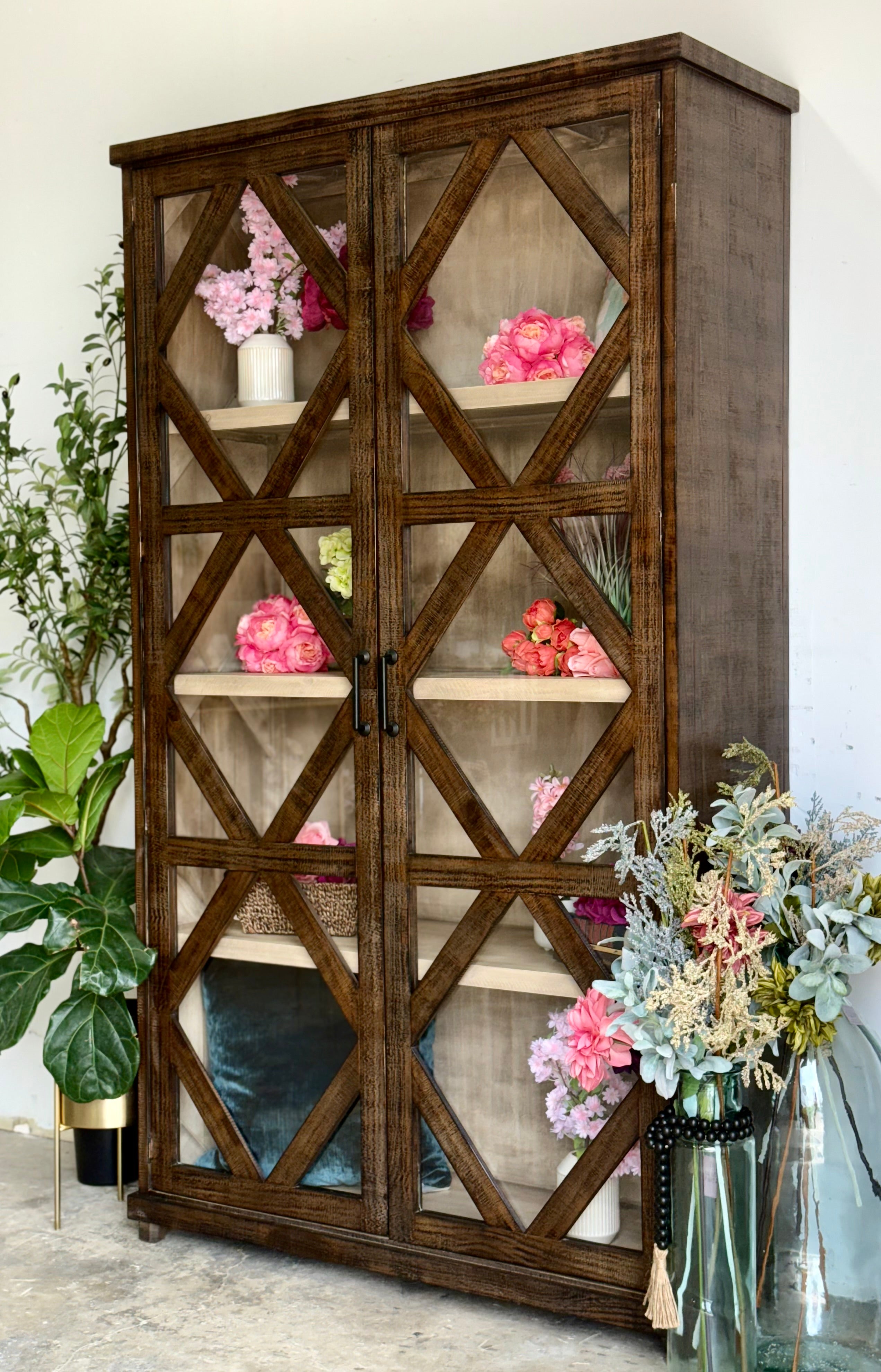 Piper Vitrine-Honeywood™/Dove