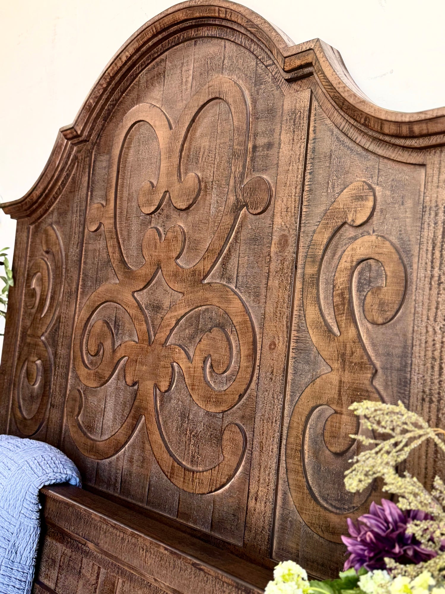 Harper Curved Queen-Honeywood™