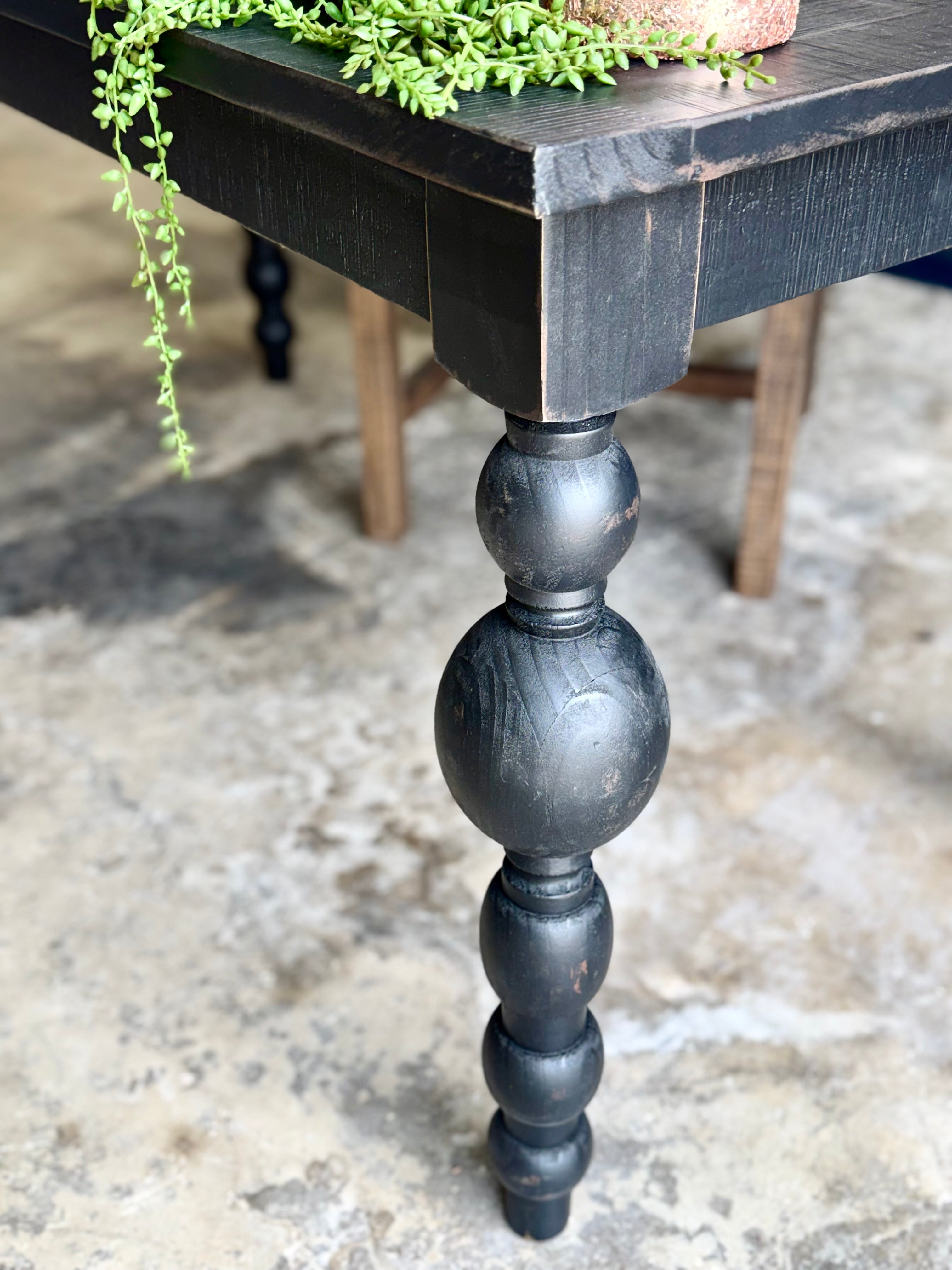 Sophie Desk-Handrubbed Black