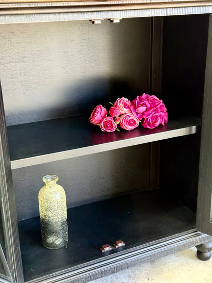 Maya 4-Door Console-Black/Sparrow