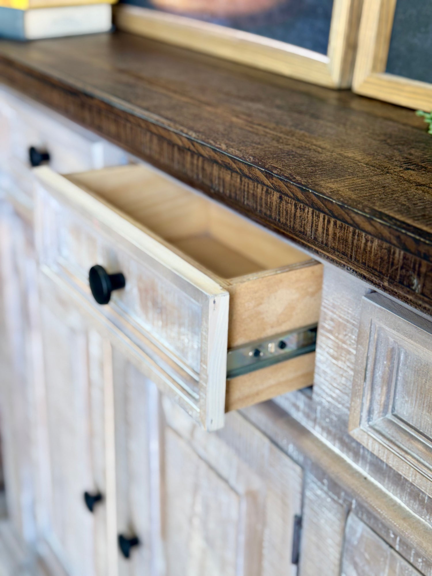 Savannah Sideboard-Soft Drift/Honeywood™
