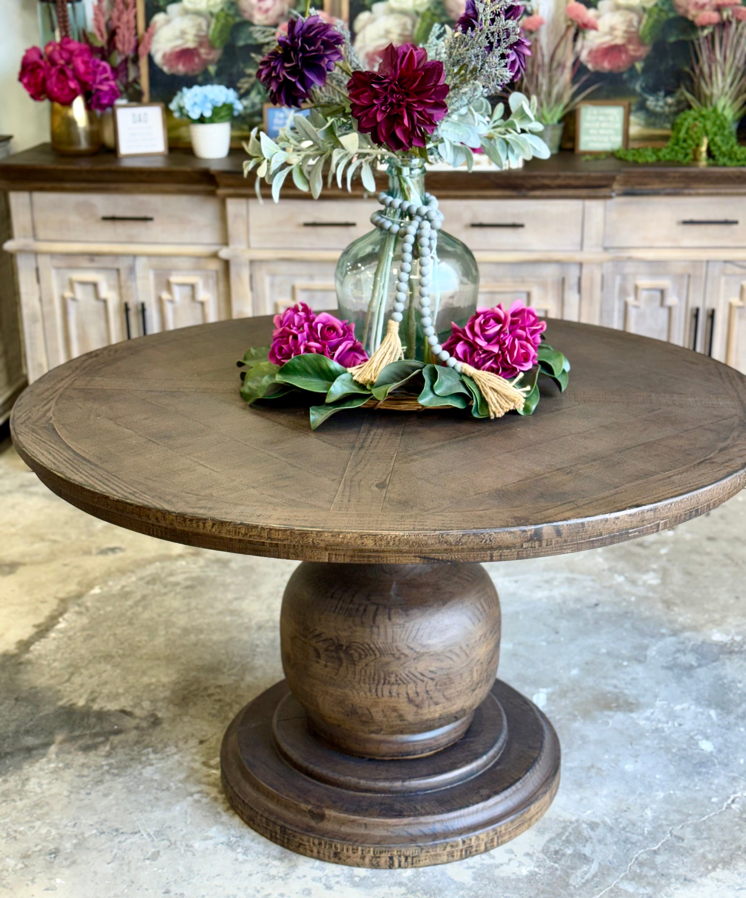 Lilly 54" Round Pedestal Dining Table-Honeywood™