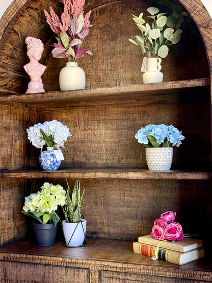 Melody Domed Vitrine-Soft Drift/Honeywood™