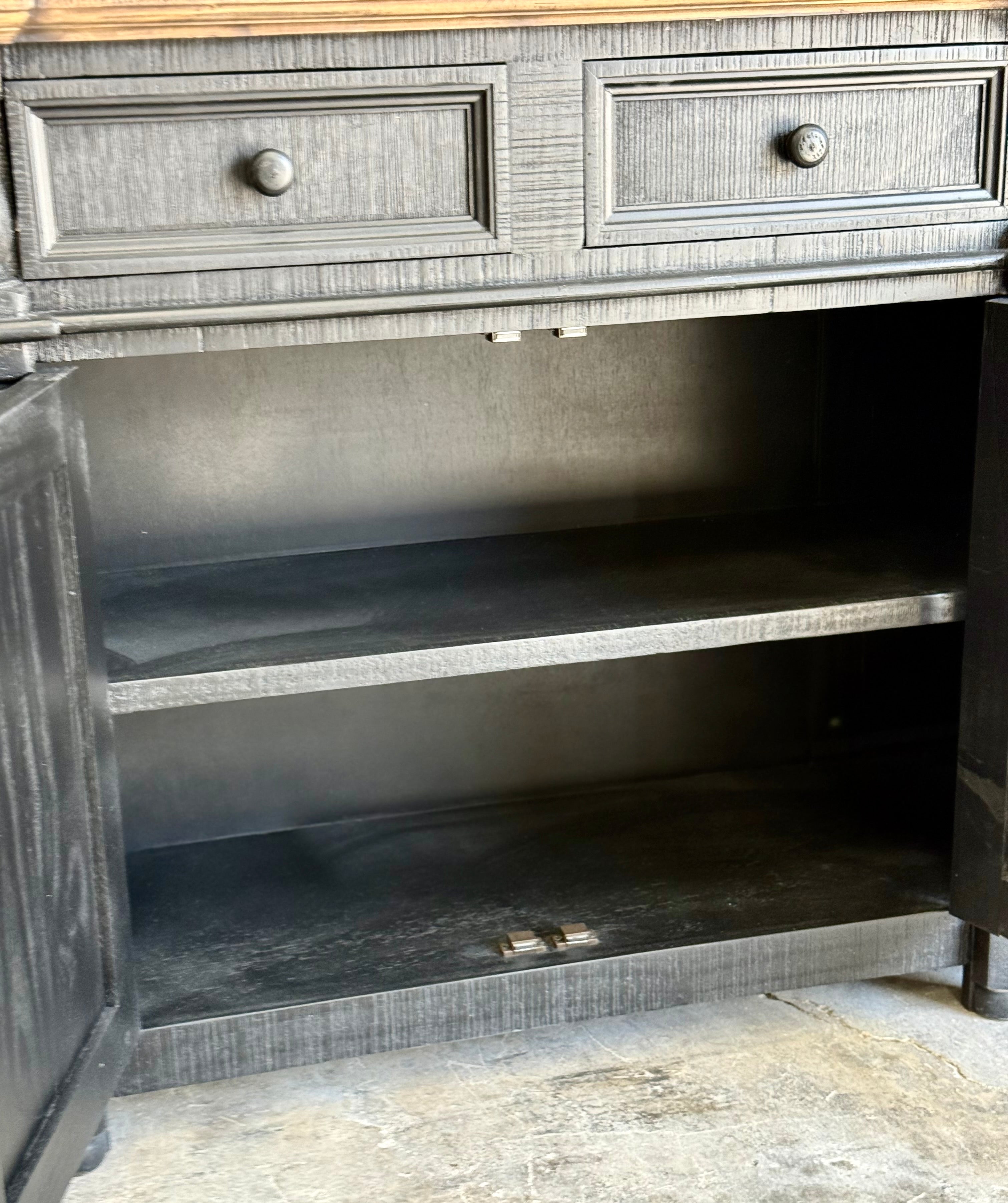 Novah 4-Door Console-Black/Sparrow
