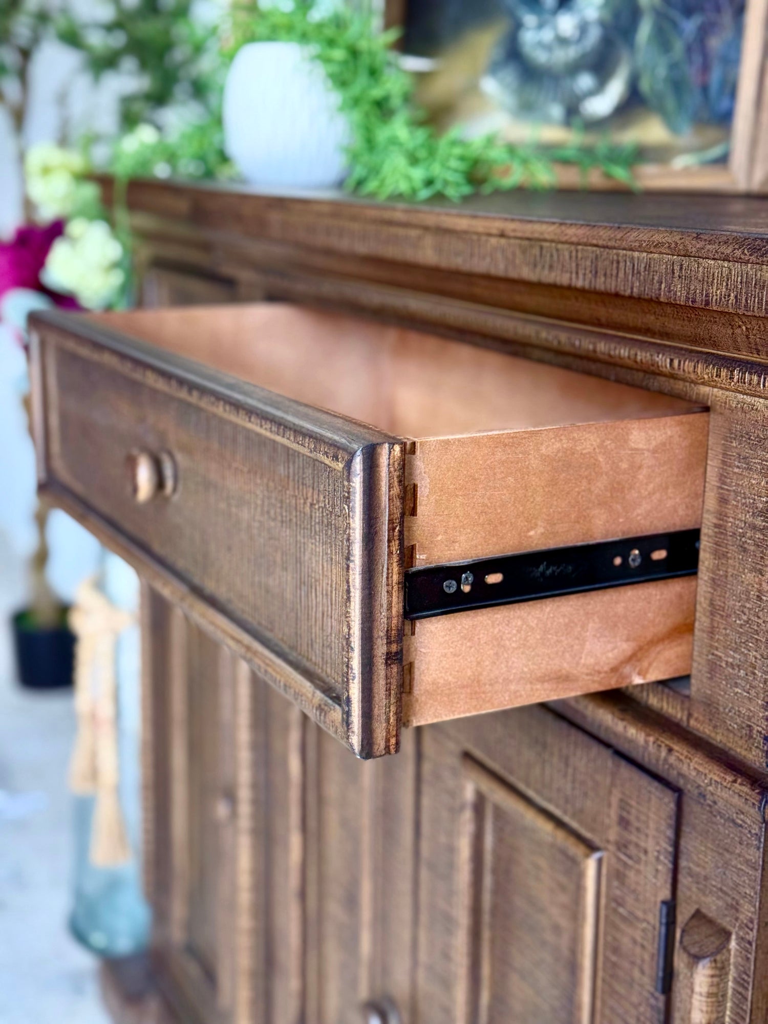 Lindsey 4-Door Console-Honeywood™