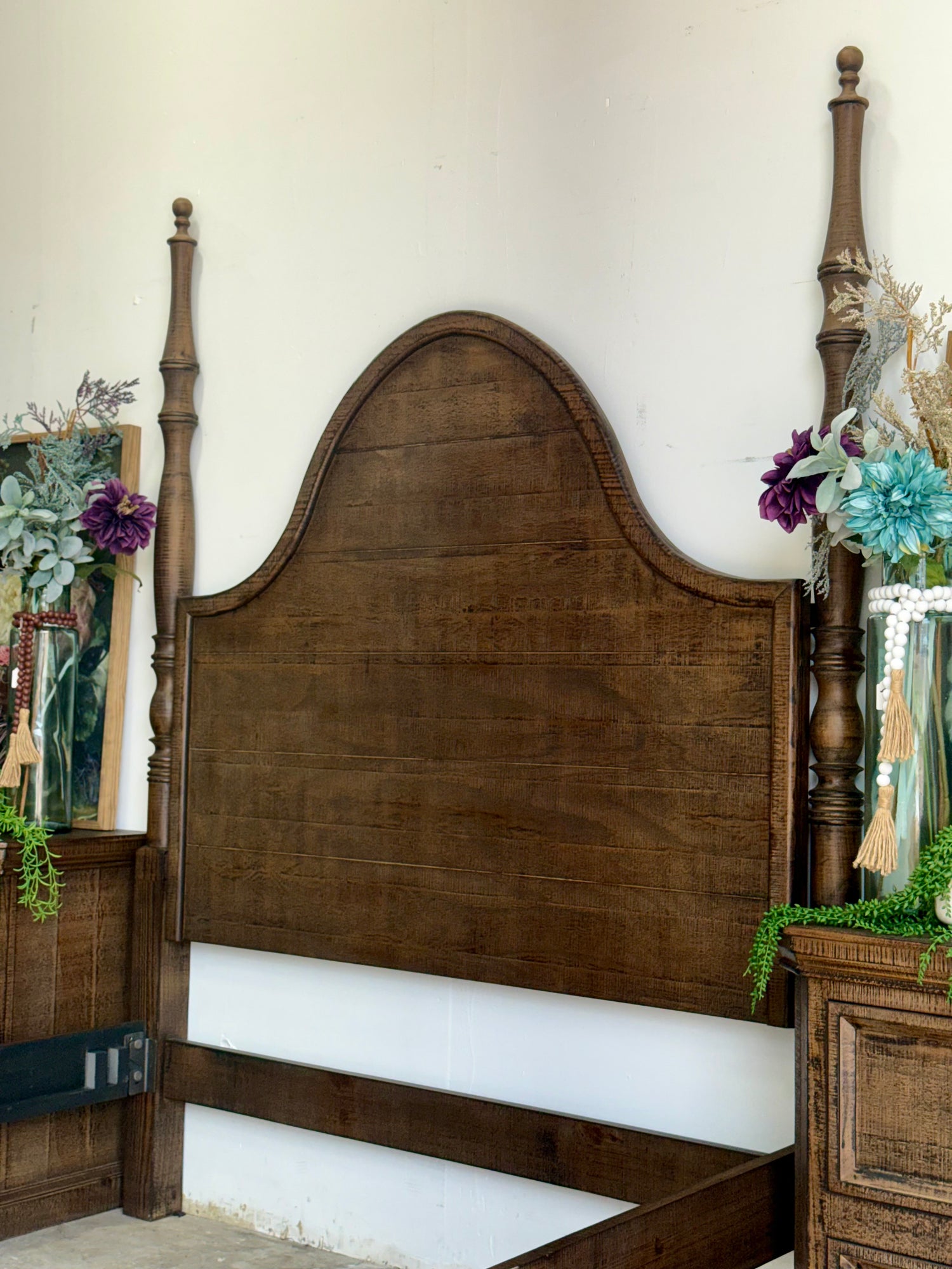 Willow Queen 4 Poster Bed-Honeywood™