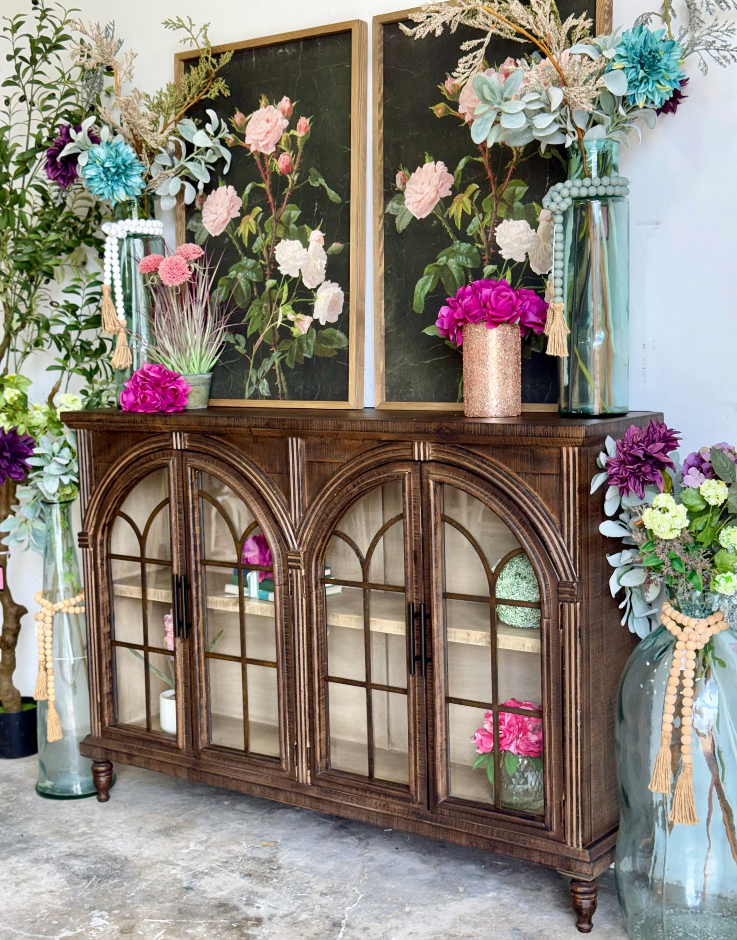 Colette Console-Honeywood/Dove
