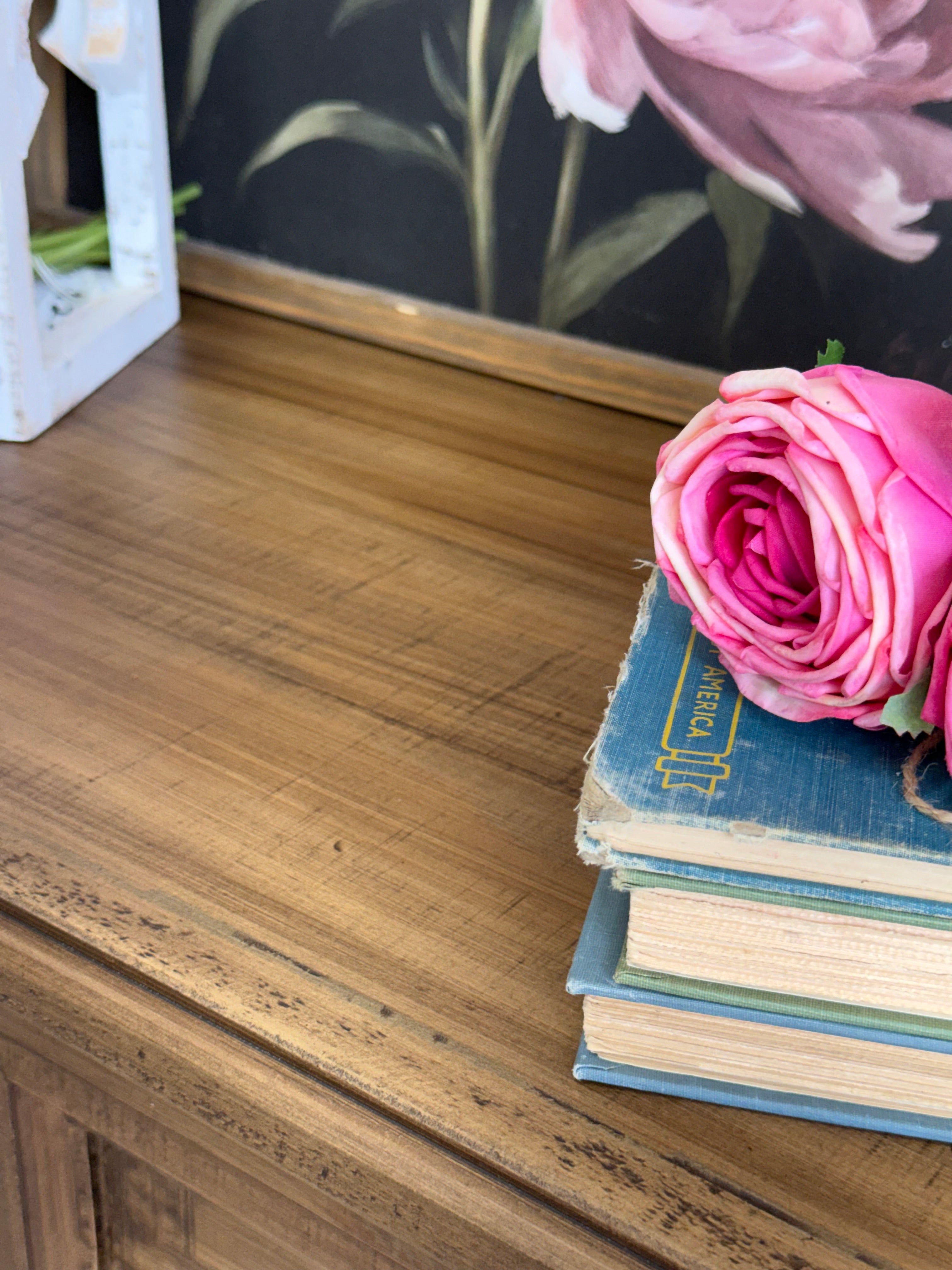Adele Dresser-Timber™