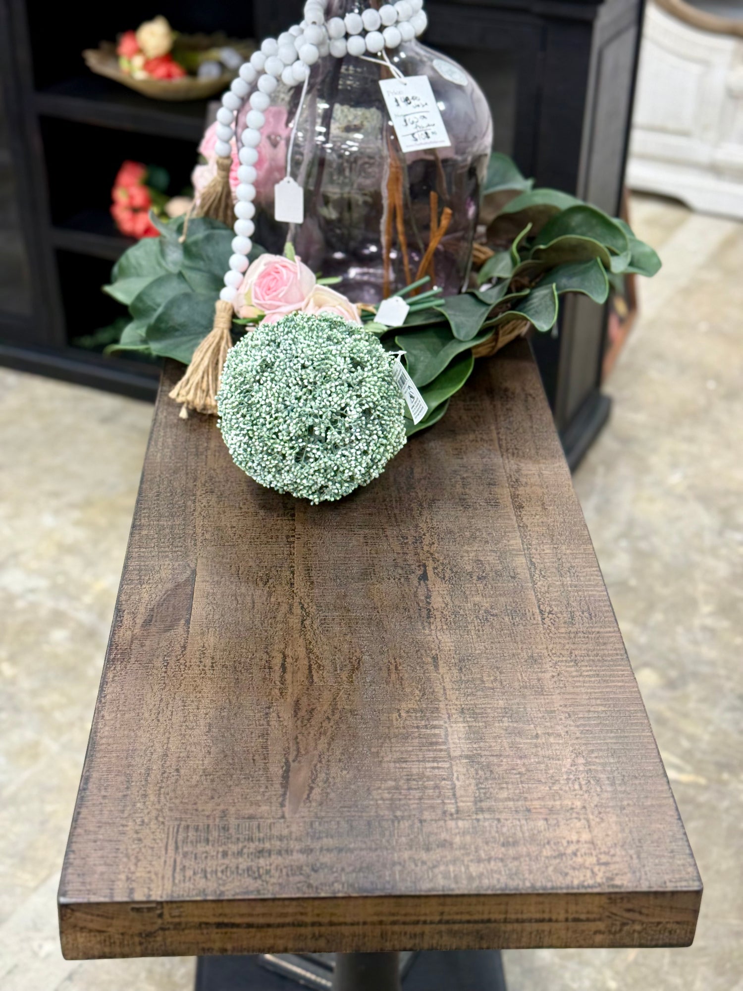 Amber Entryway/Sofa table-Handrubbed Black/Honeywood™