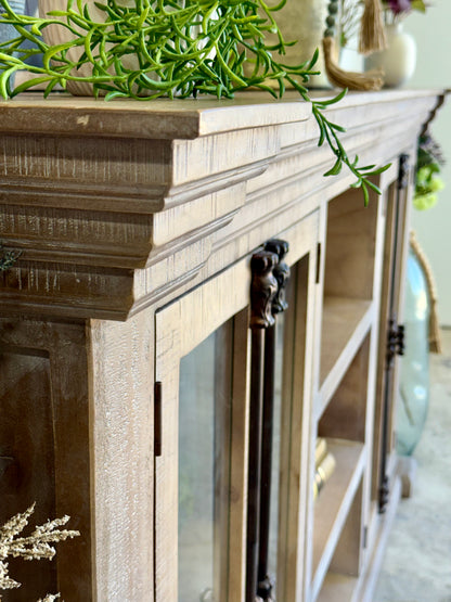 BLAKELY 4 Door Console-Soft Drift