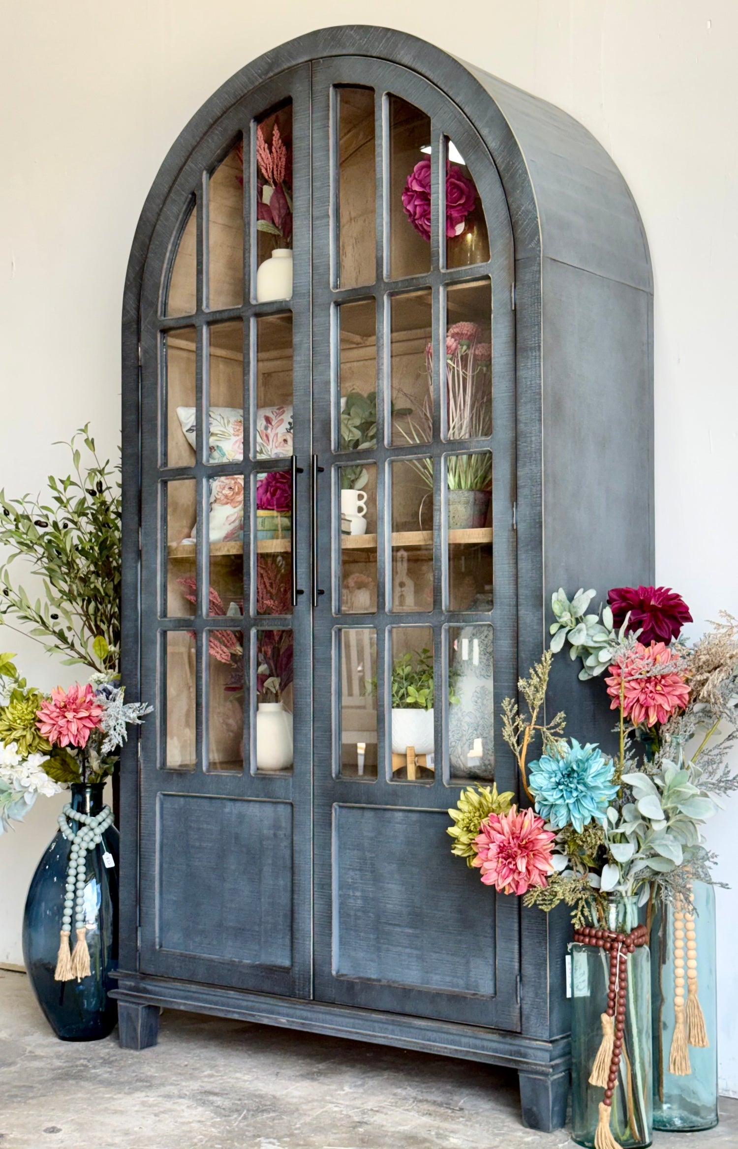 Cherish Dome Vitrine-Blue Haze/Cappuccino