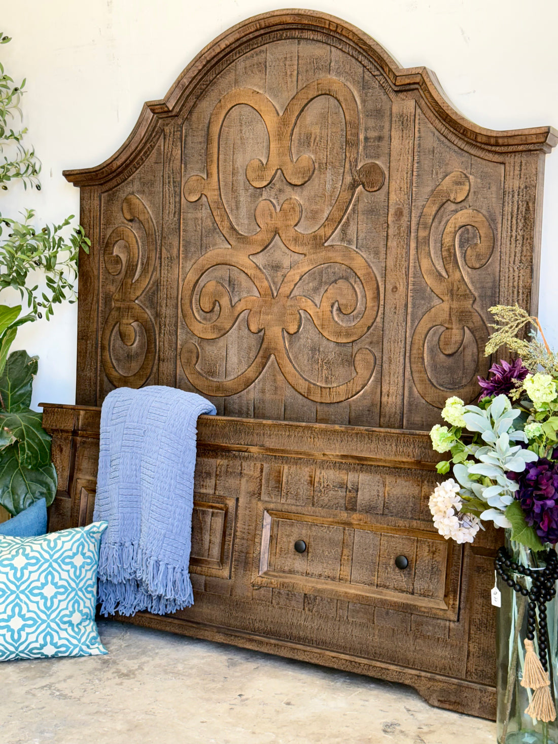 Harper Curved Queen-Honeywood™