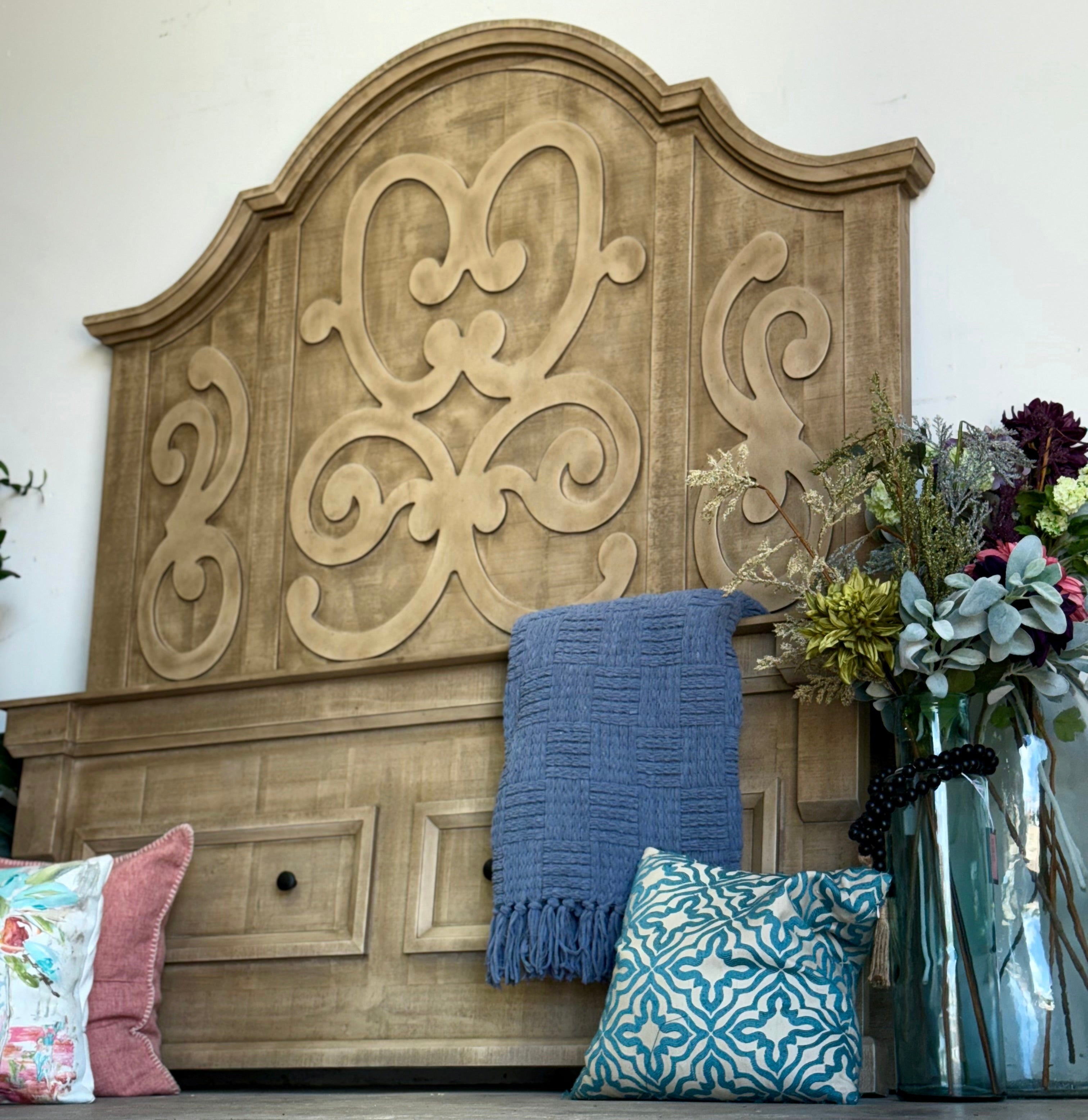 Harper Curved Queen-Cappuccino