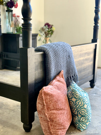 Willow Queen 4 Poster Bed-Handrubbed Black