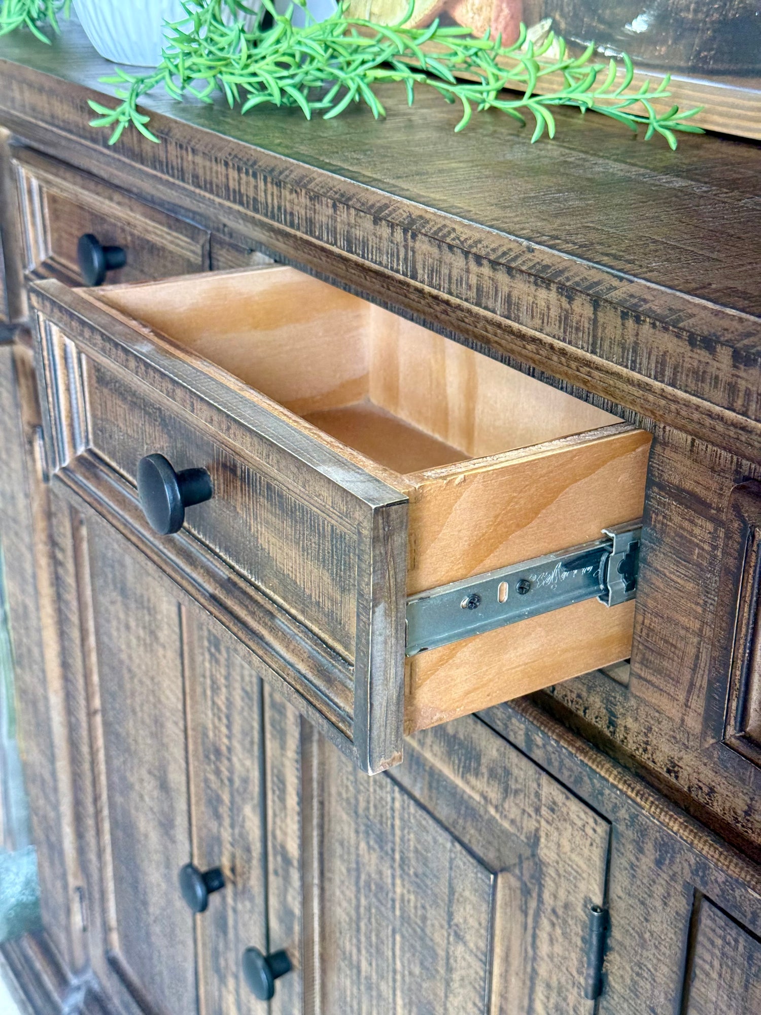 Savannah Sideboard-Honeywood™
