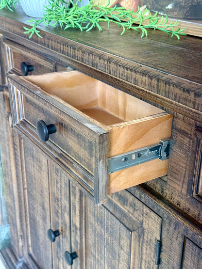 Savannah Sideboard-Honeywood™