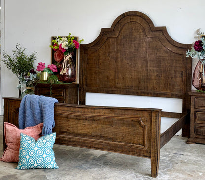 Jessica King Bed-Honeywood