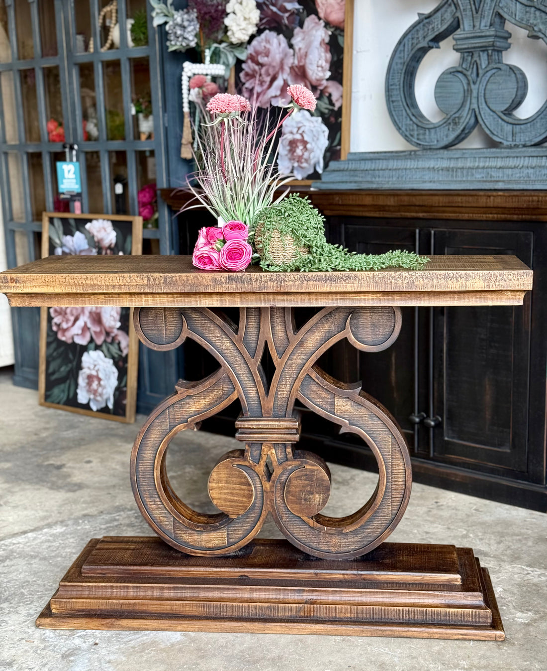 Harp Entryway-Pecan