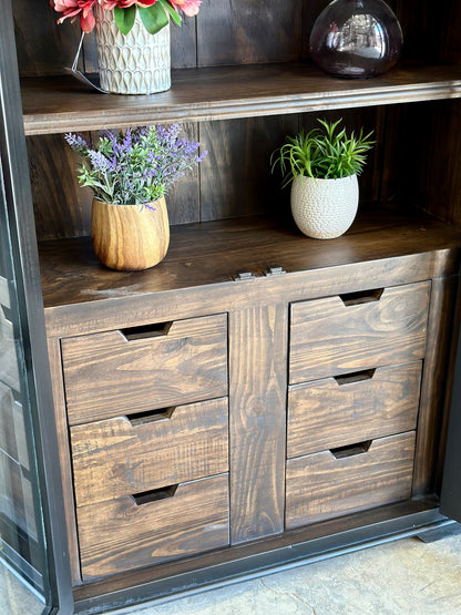 Avery Domed Vitrine-Black/Sparrow Interior