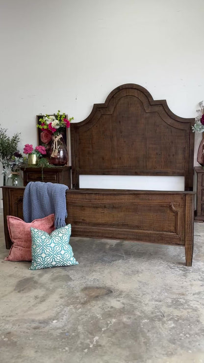 Jessica King Bed-Honeywood