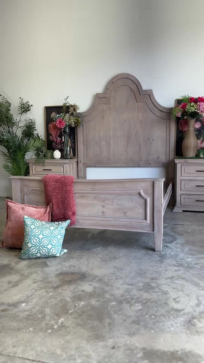 Jessica Queen Bed-Soft Drift™