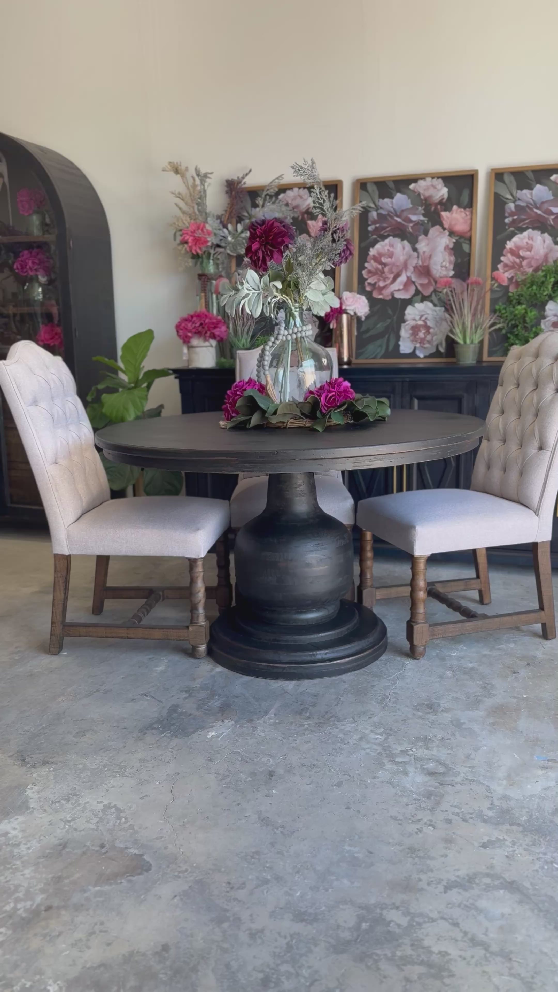 Lilly 54&quot; Round Pedestal Dining Table-Handrubbed Black