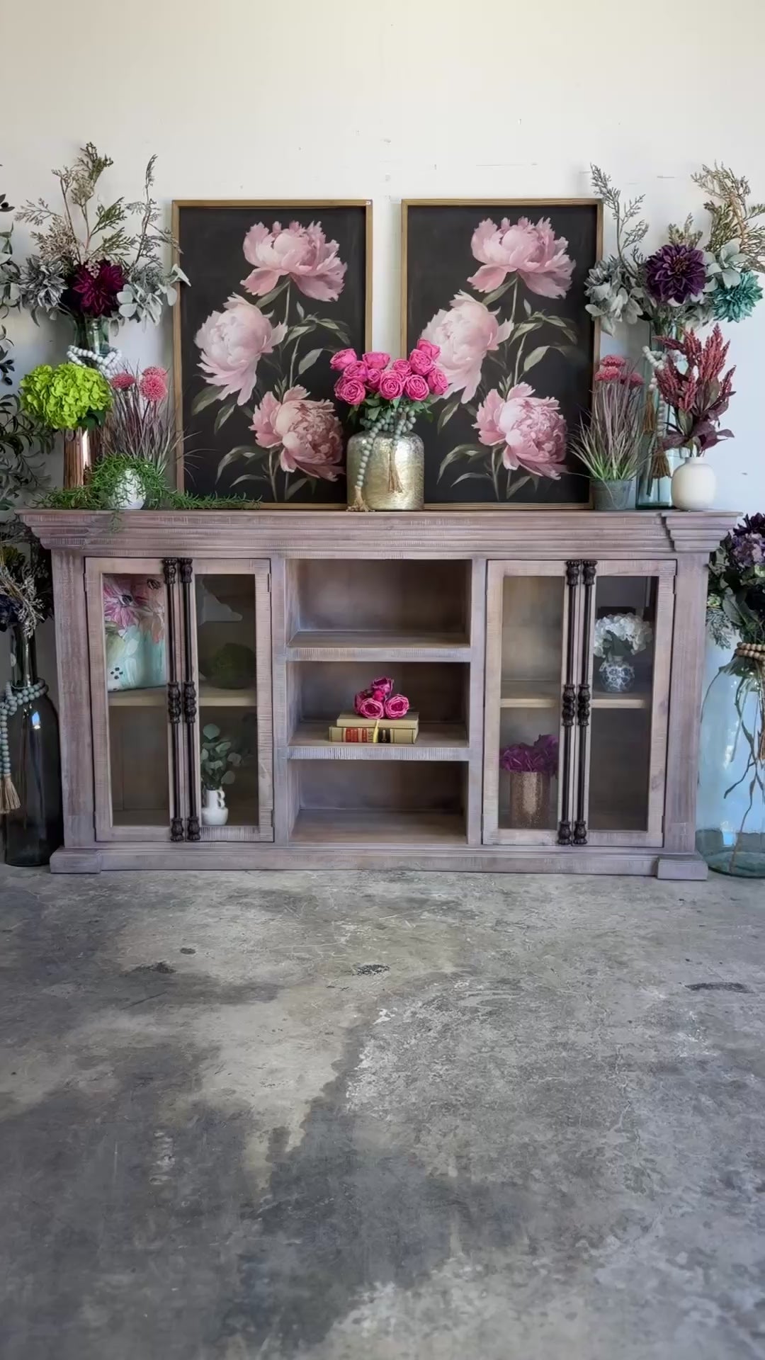 BLAKELY 4 Door Console-Soft Drift