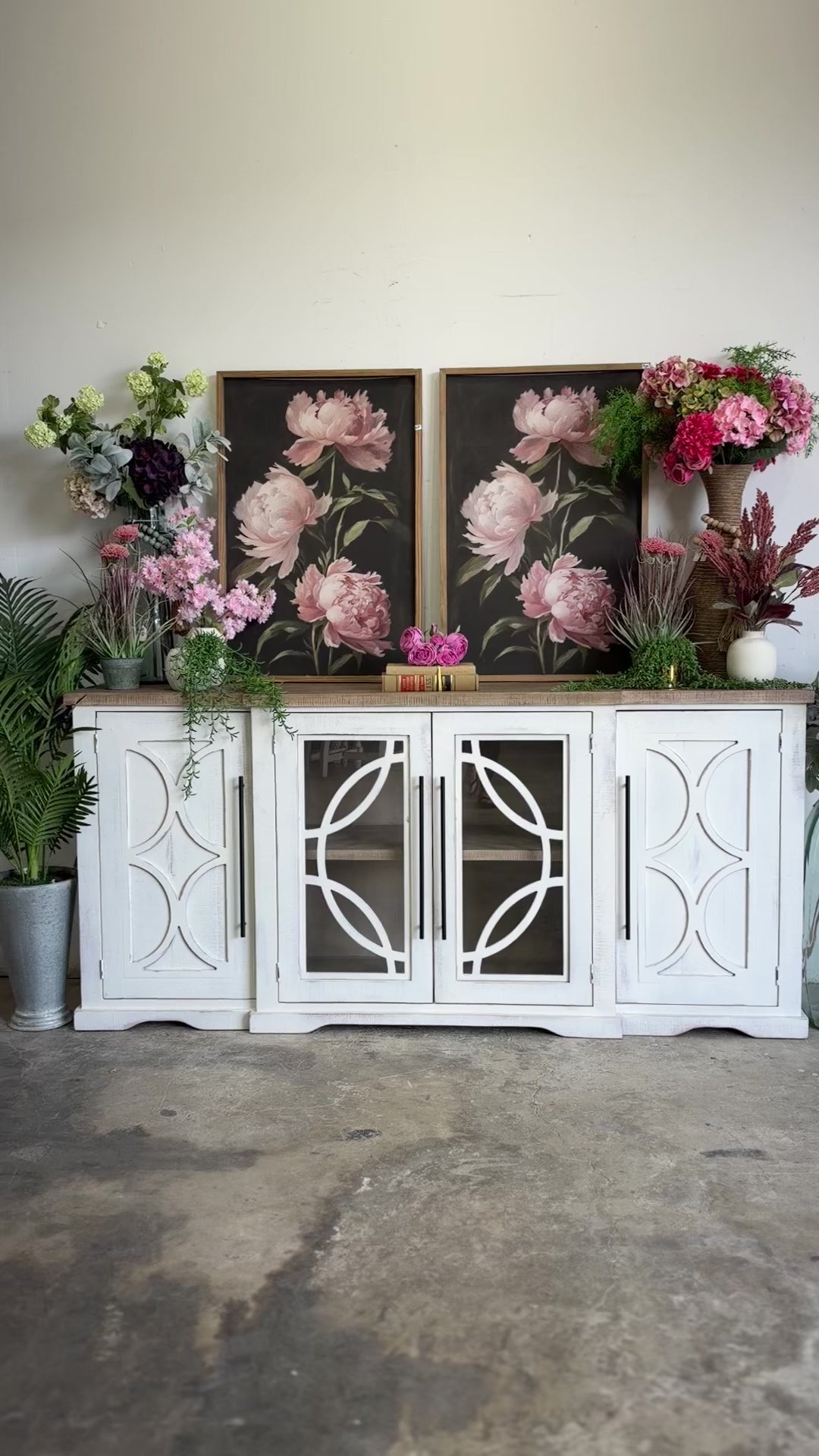 Circle Door Console-Frosted Linen/Sandstone