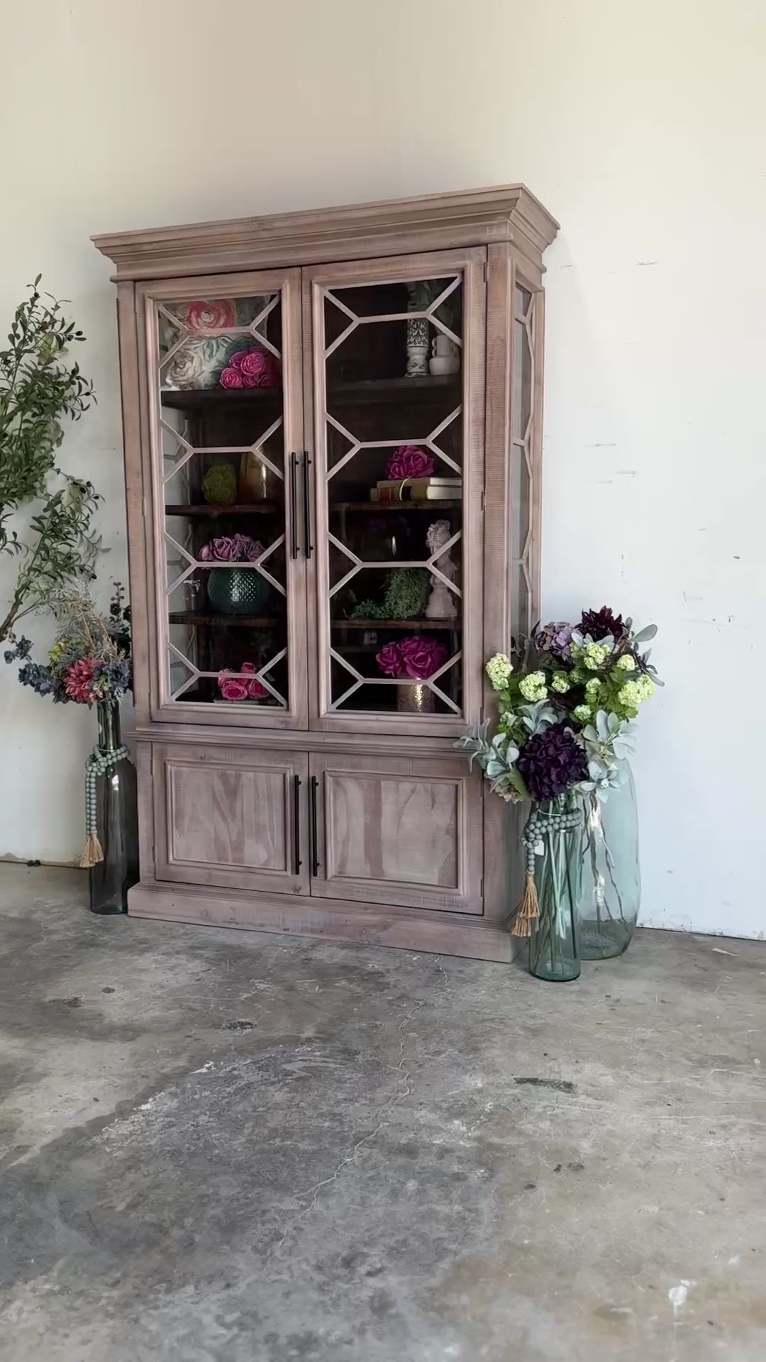 Eden Vitrine-Soft Drift/Honeywood™