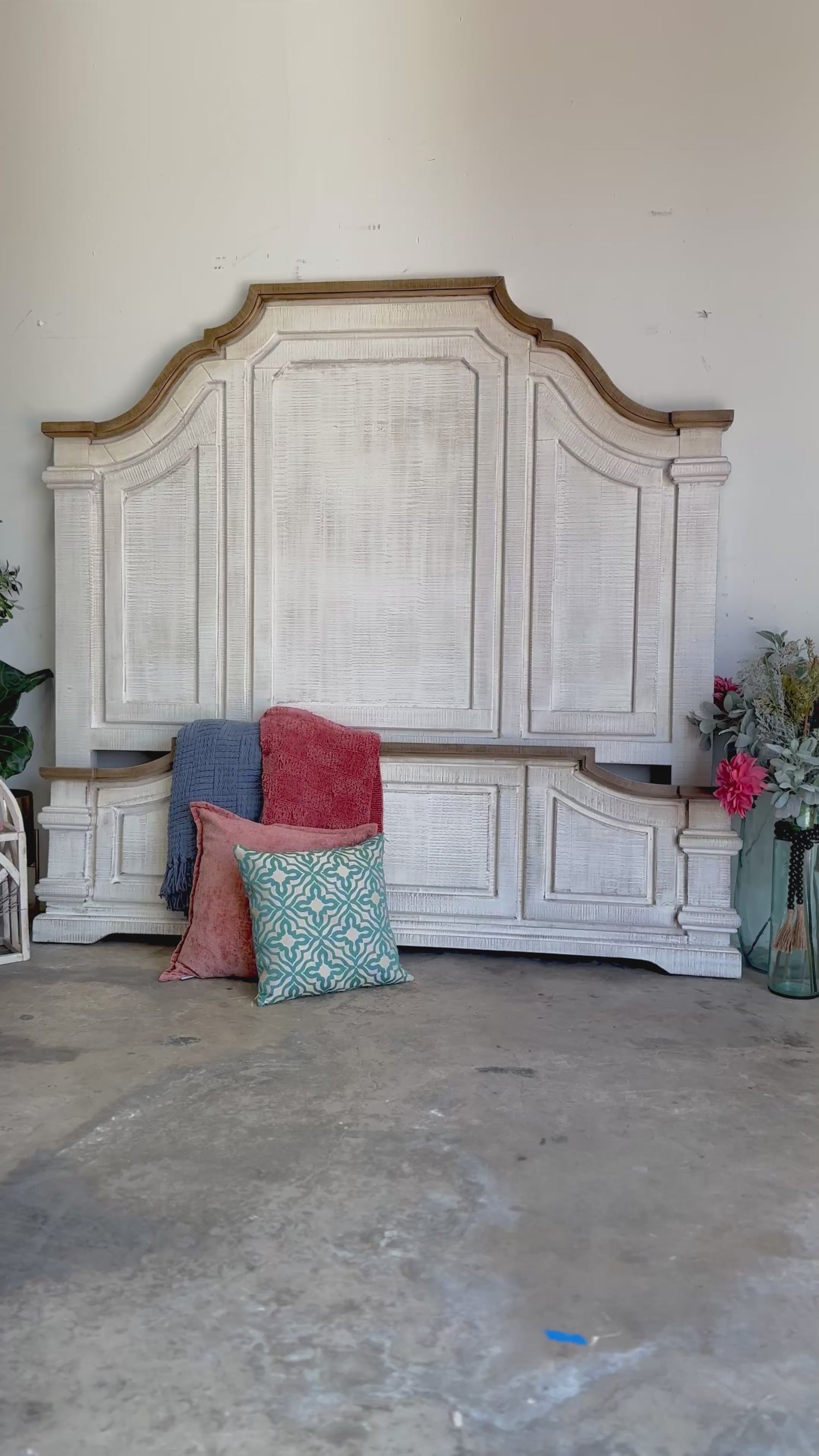 Eden King Bed-White Wheat/Sandstone