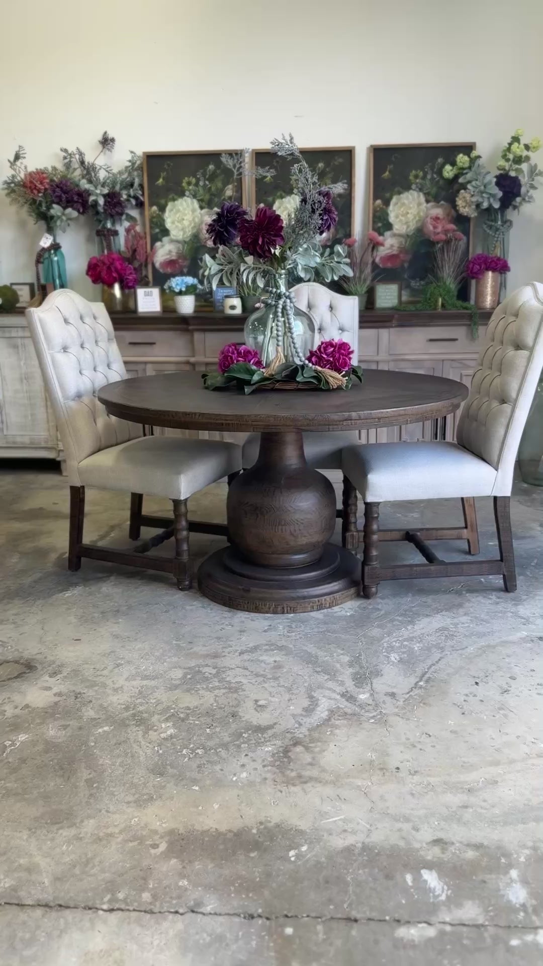 Lilly 54" Round Pedestal Dining Table-Honeywood™