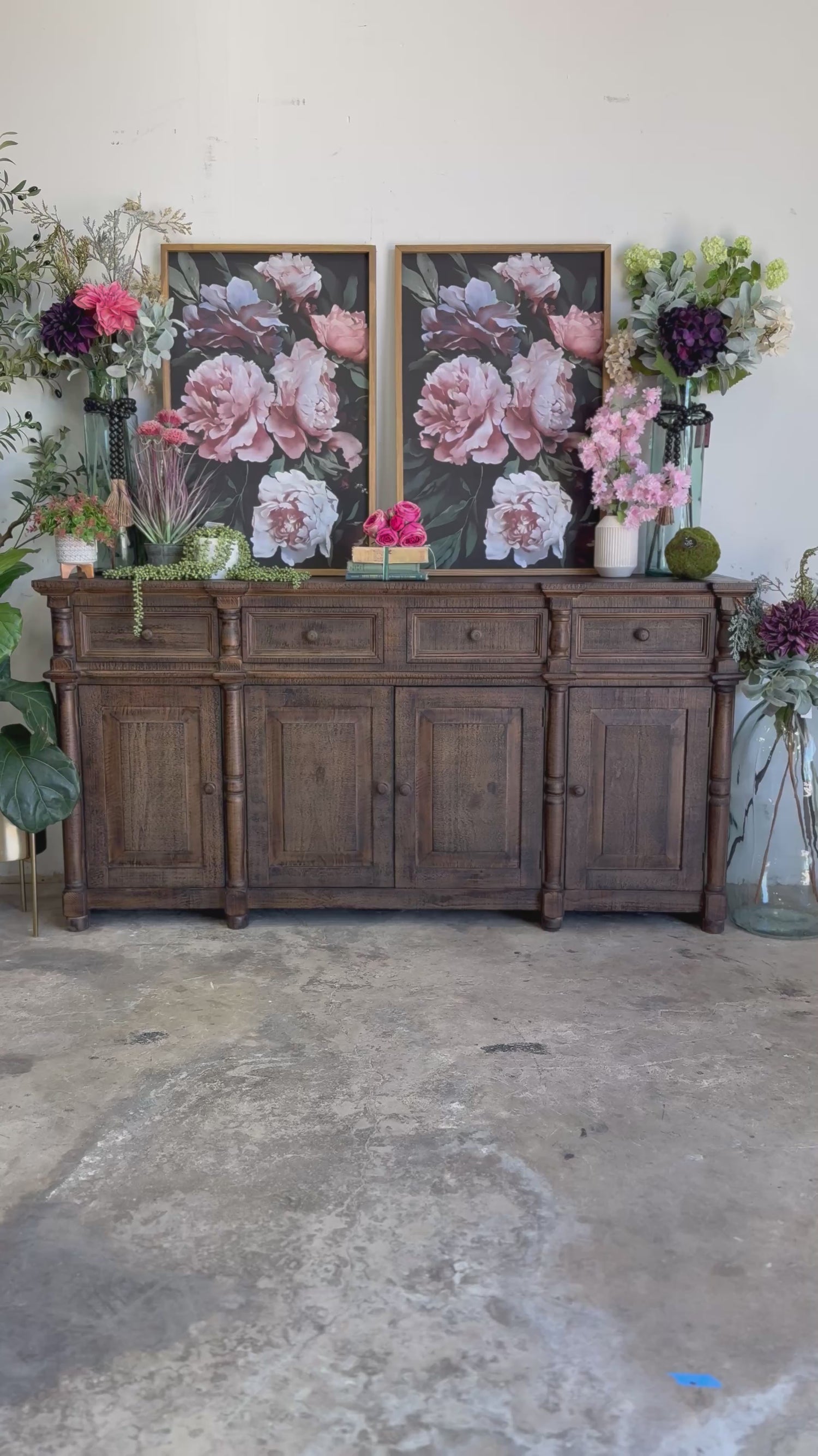 Novah 4-Door Console-Honeywood™